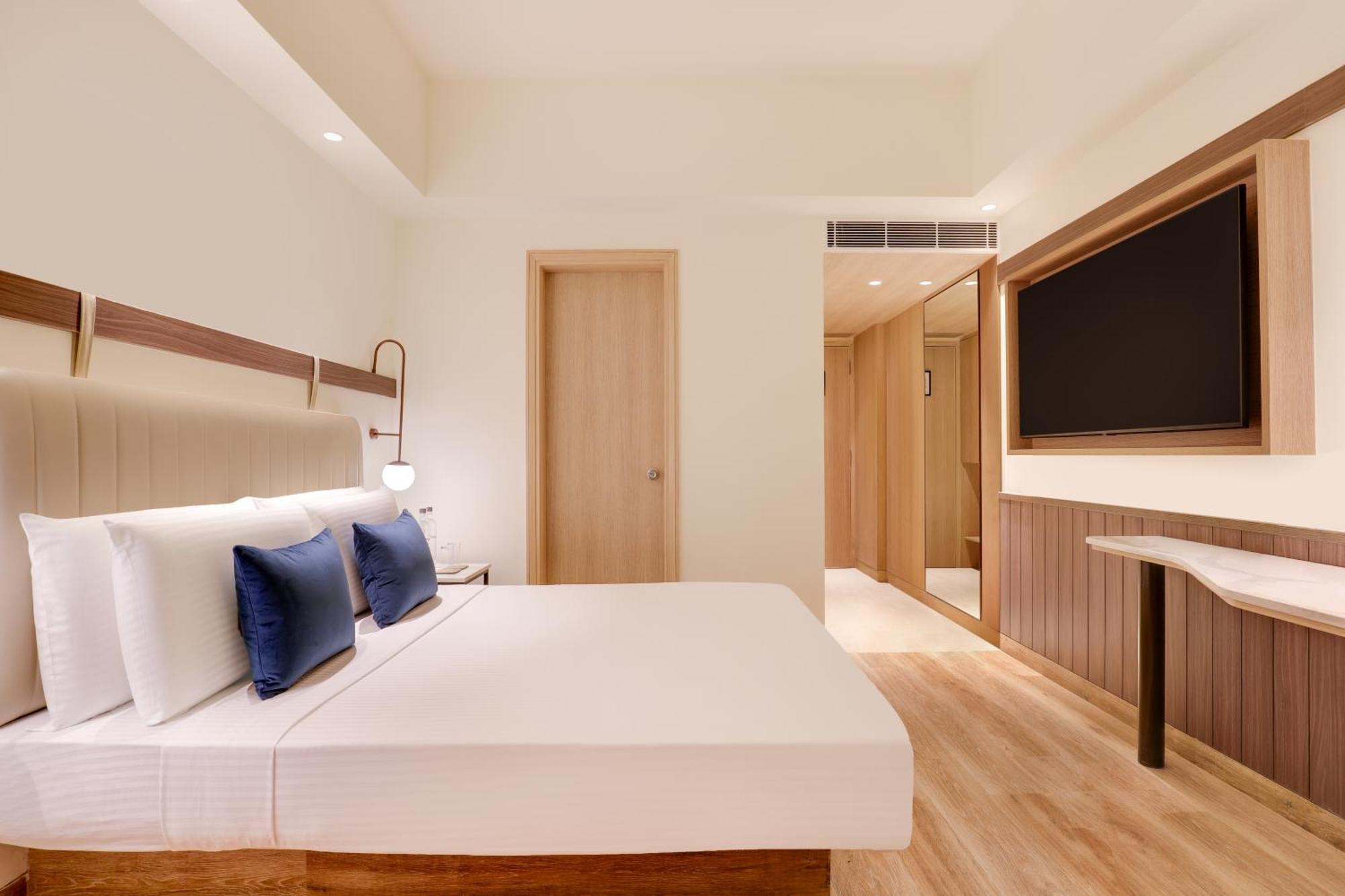 Lemon Tree Premier, Delhi Airport Hotel Új-Delhi Kültér fotó Deluxe Room